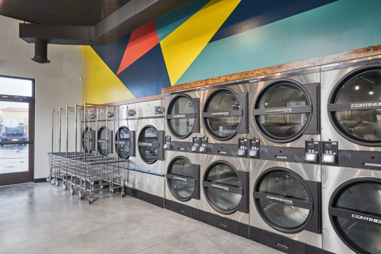 Laundromat City – Laundromat in Akron, Ohio